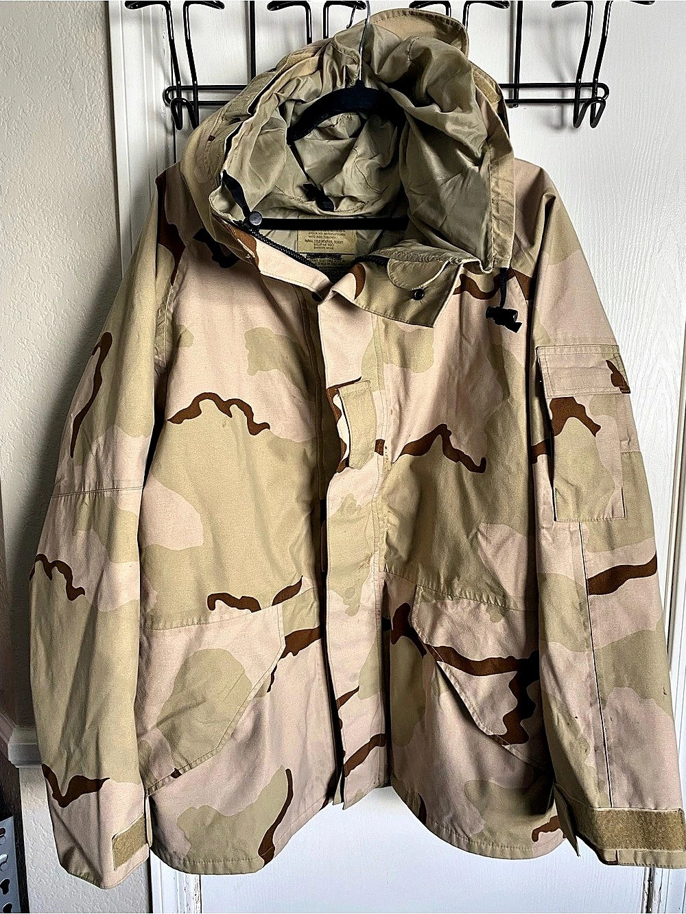 USGI ECWCS Gen II 3-Color Desert Camo GoreTex Cold Weather Parka Large Regular